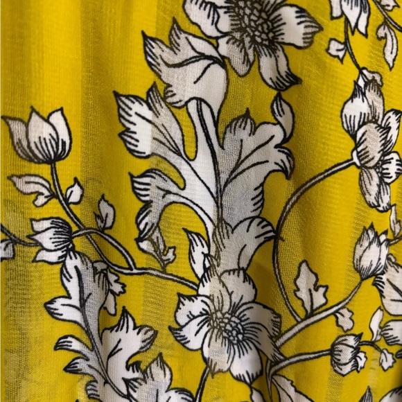 Nanette Lepore Yellow Floral High Neck Sleeveless Smocked Pleated Dress Size 8 - Picture 7 of 7